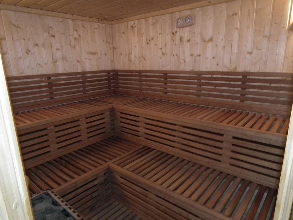 Pod Modrzewiami Lägenhet Krynica-Zdrój Exteriör bild